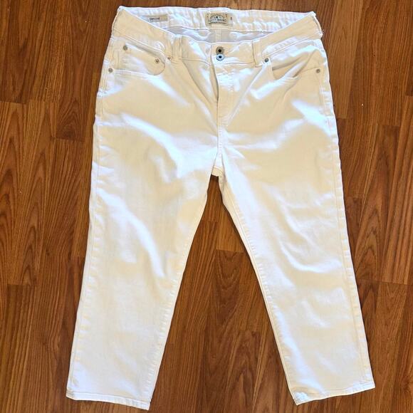 Lucky Brand Women's White Jeans - Size 14W - Excellent! - Picture 1 of 6